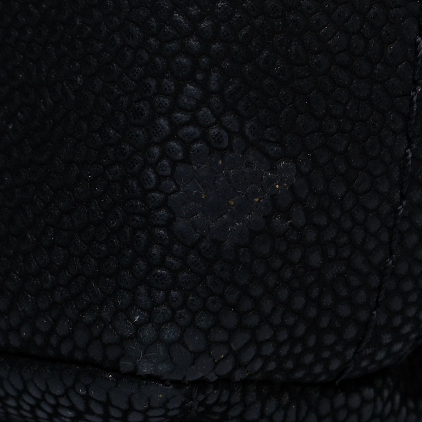 Iridescent Caviar Quilted Medium Lady Pearly Flap Black