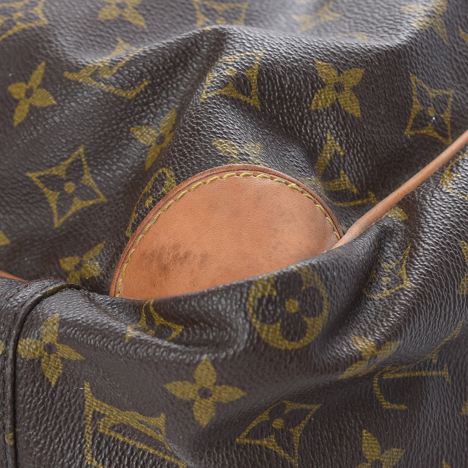 Louis Vuitton Monogram Sirius 50 12 of 20