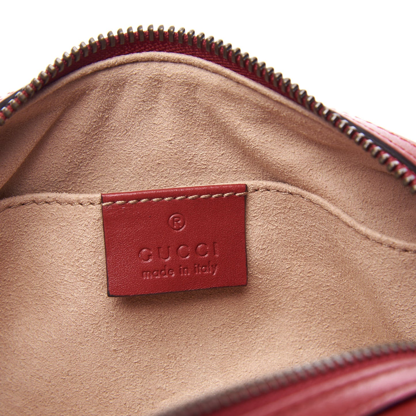 Calfskin Matelasse GG Marmont Cosmetic Case Hibiscus Red