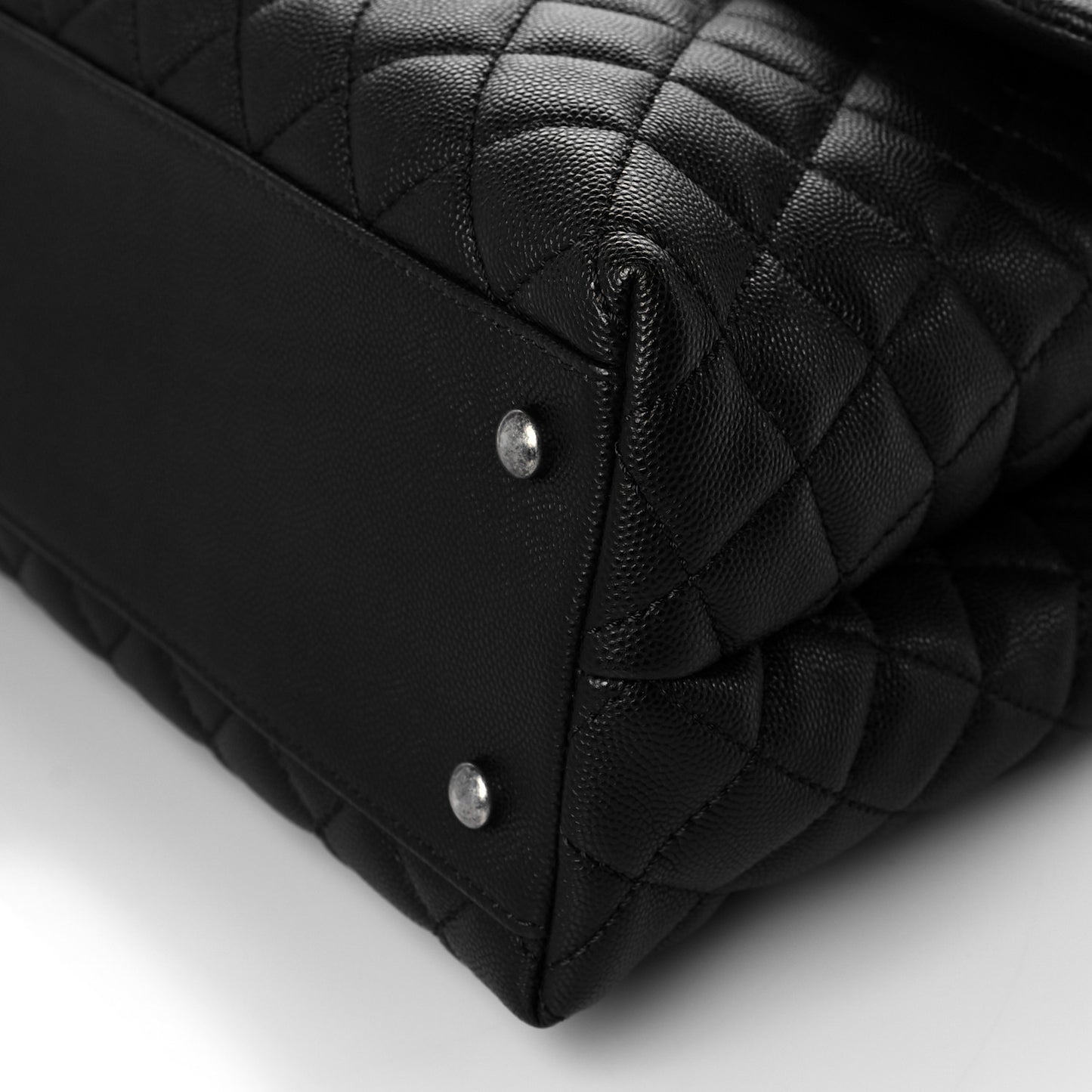 Caviar Quilted Medium Coco Handle Flap Black