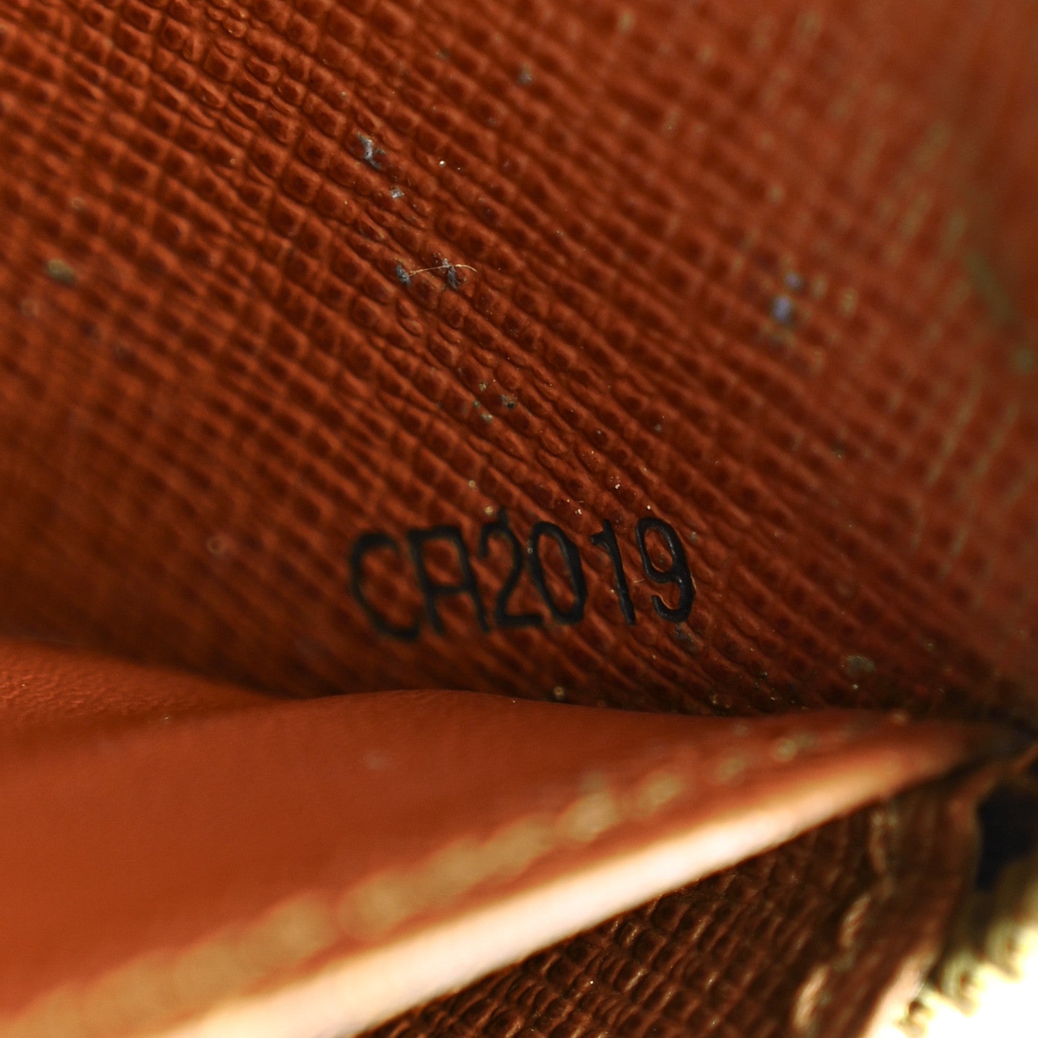 Louis Vuitton Monogram Zippy Wallet 7 of 15