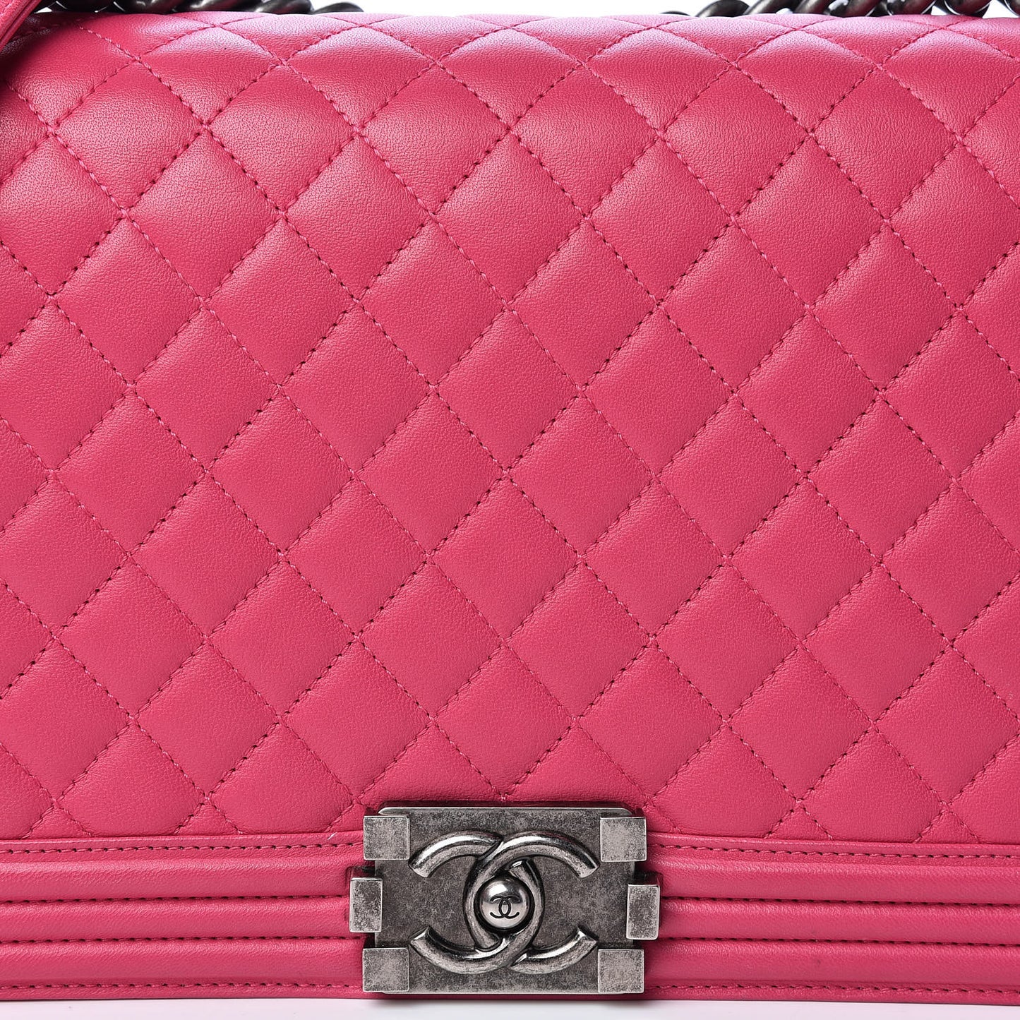 Lambskin Quilted New Medium Boy Flap Pink