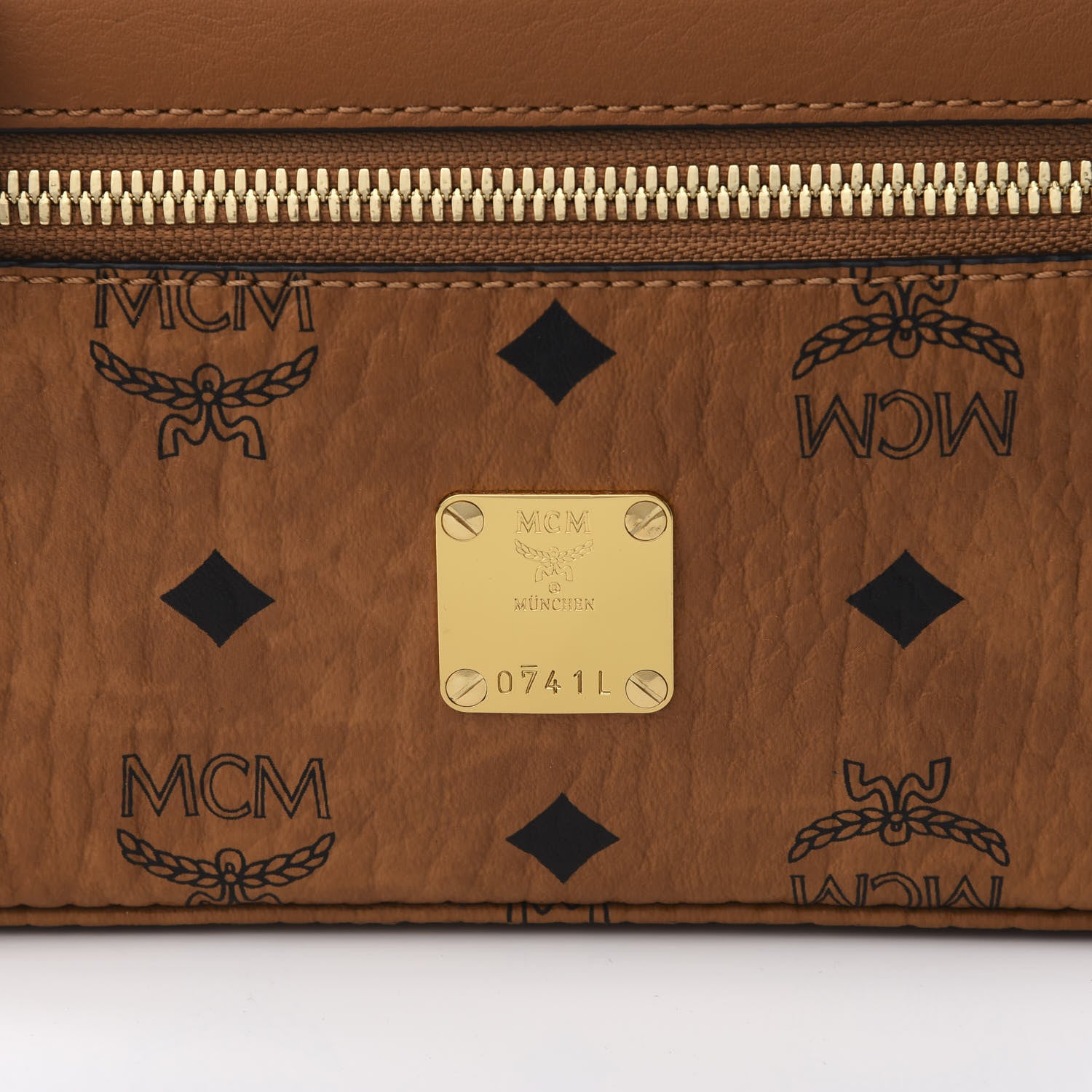 MCM Visetos Vanity Case Cognac 8 of 8