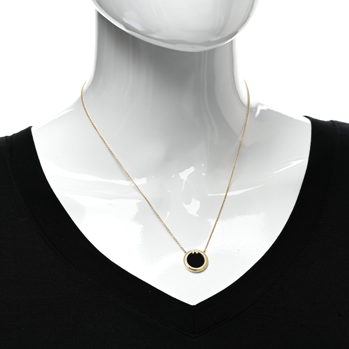 18K Yellow Gold Diamond Black Onyx 16mm T Circle Pendant Necklace