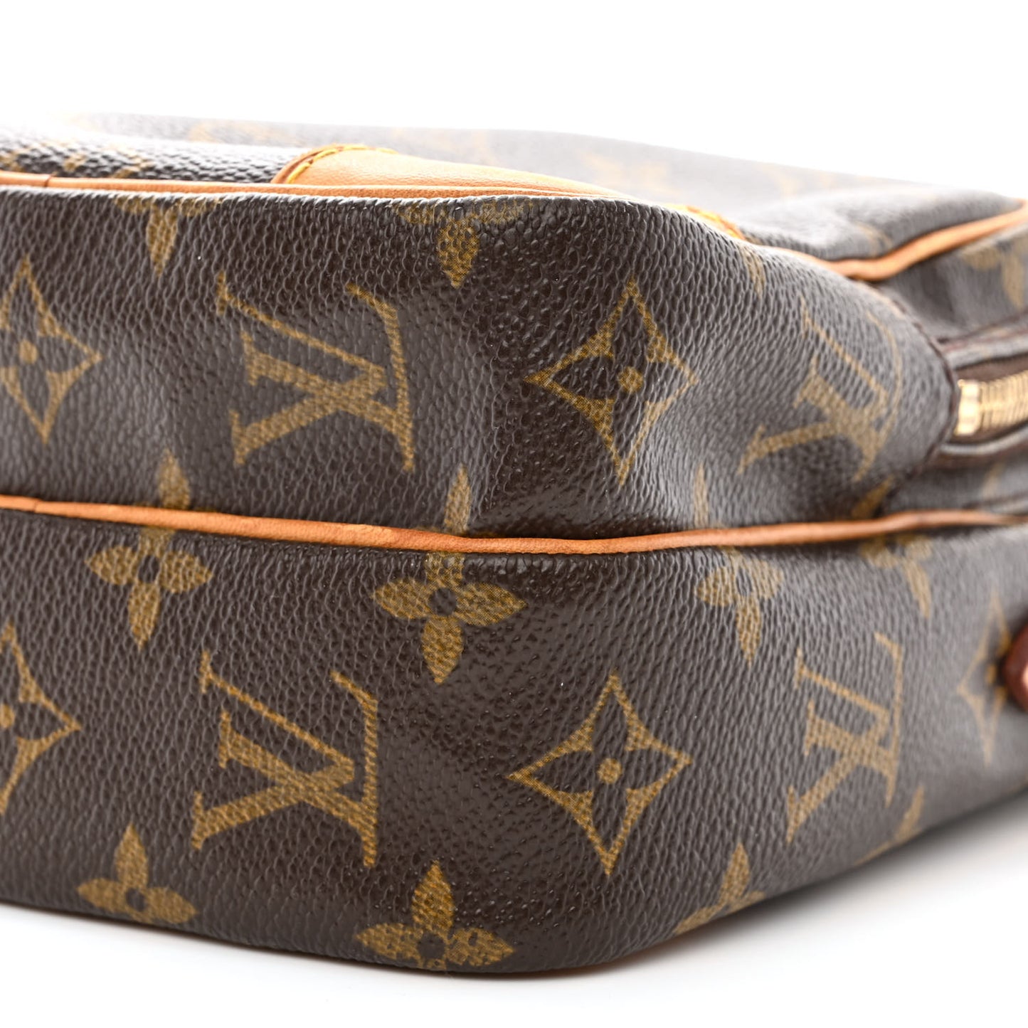 Monogram Amazone