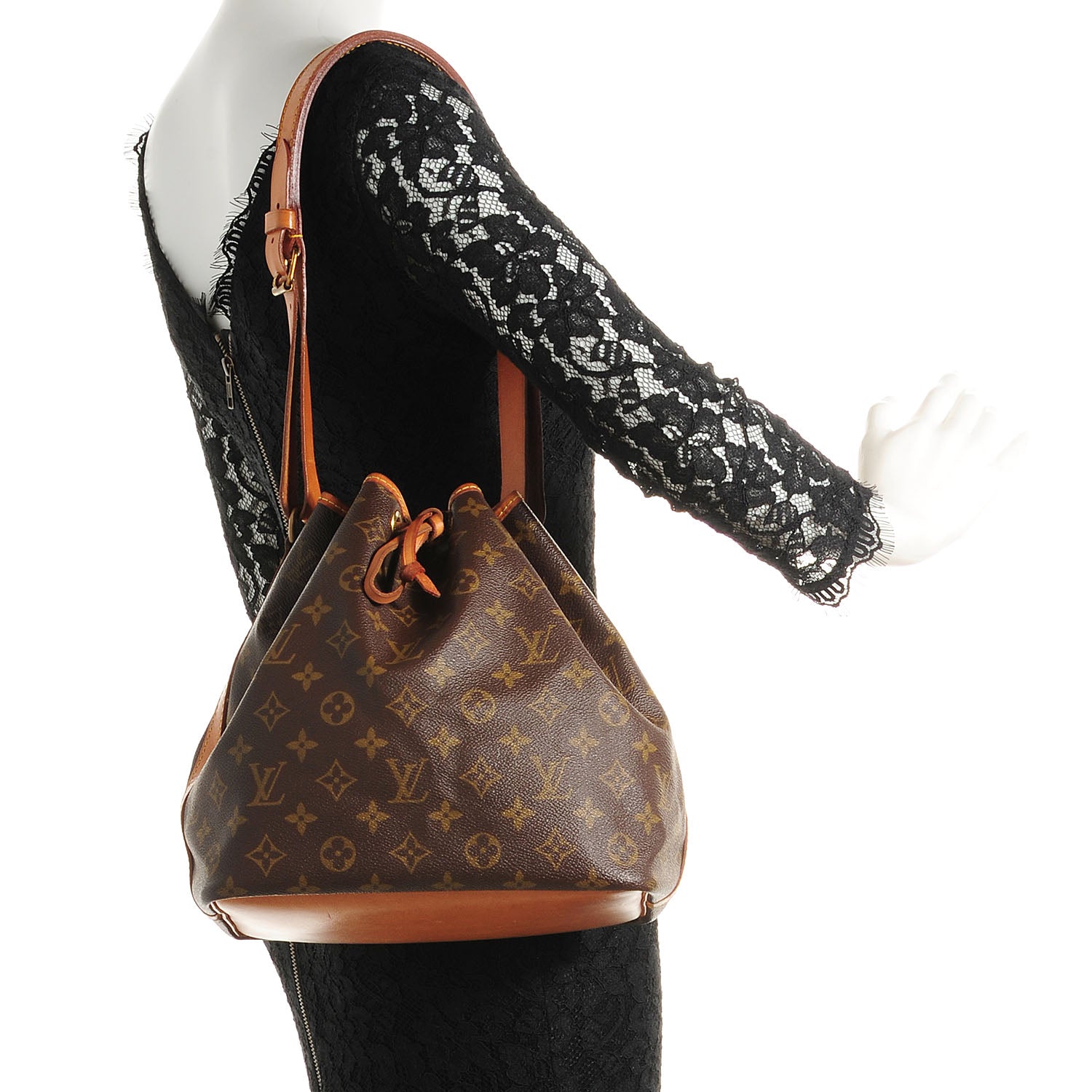 Louis Vuitton Monogram Petit Noe 2 of 7