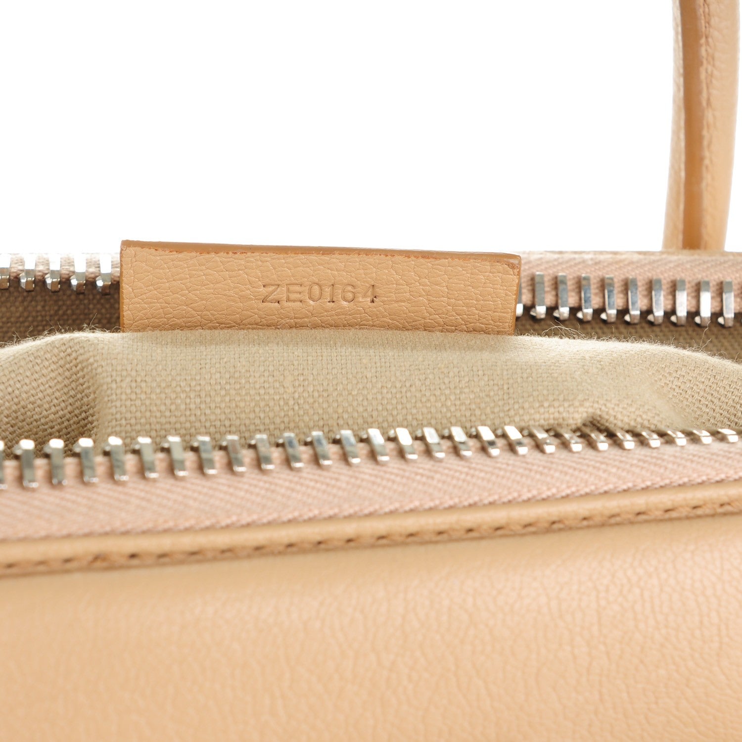Givenchy Sugar Goatskin Medium Antigona Nude 7 of 7