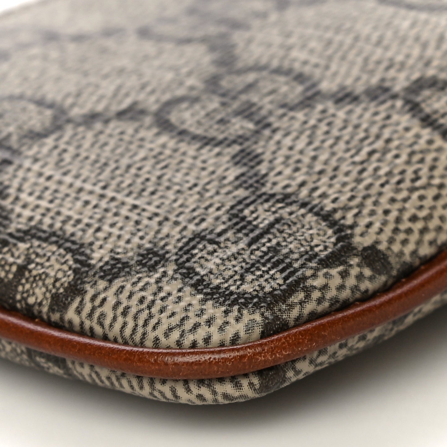 GG Supreme Monogram Key Case Brown