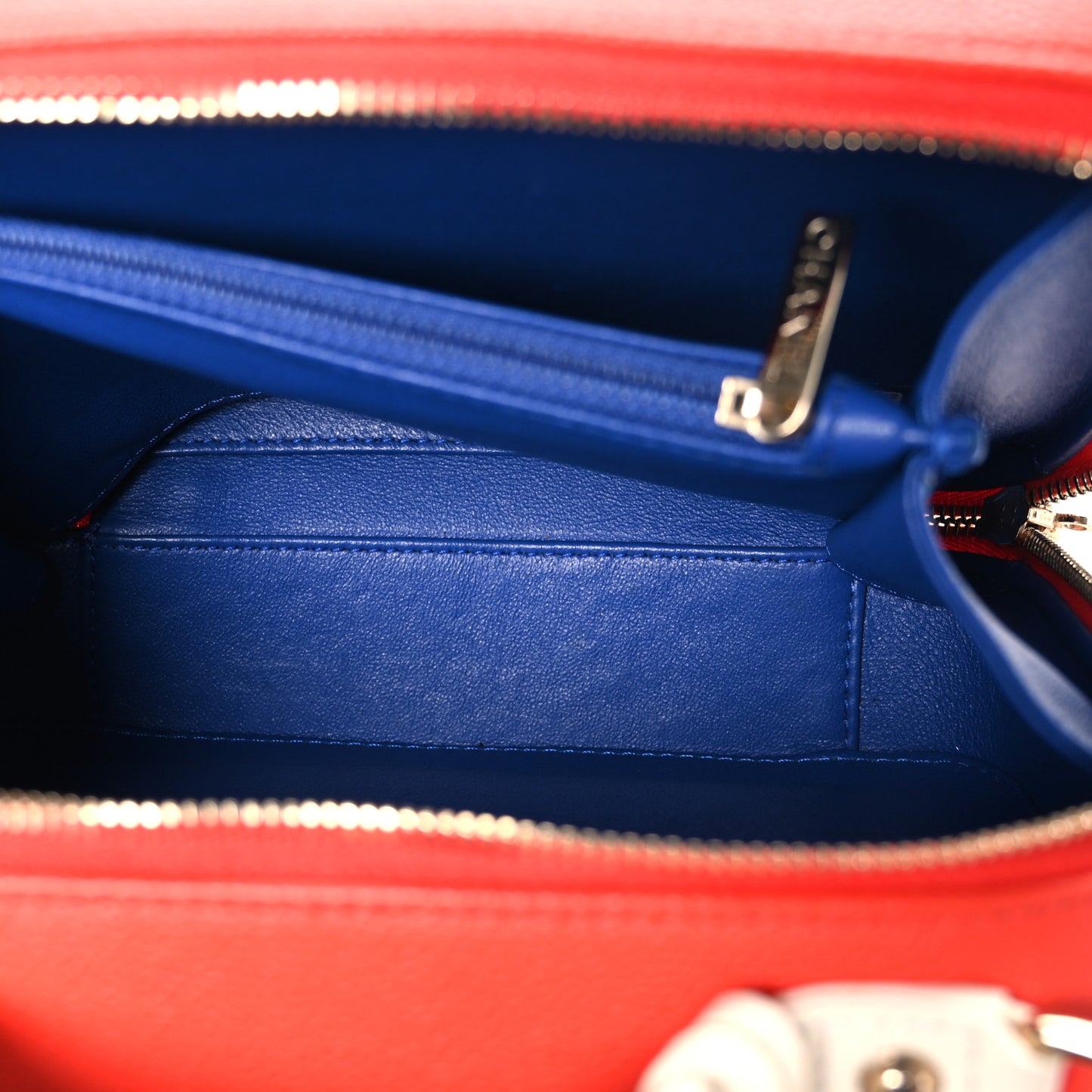 Caviar Quilted Medium CC Filigree Vanity Case Blue White Red