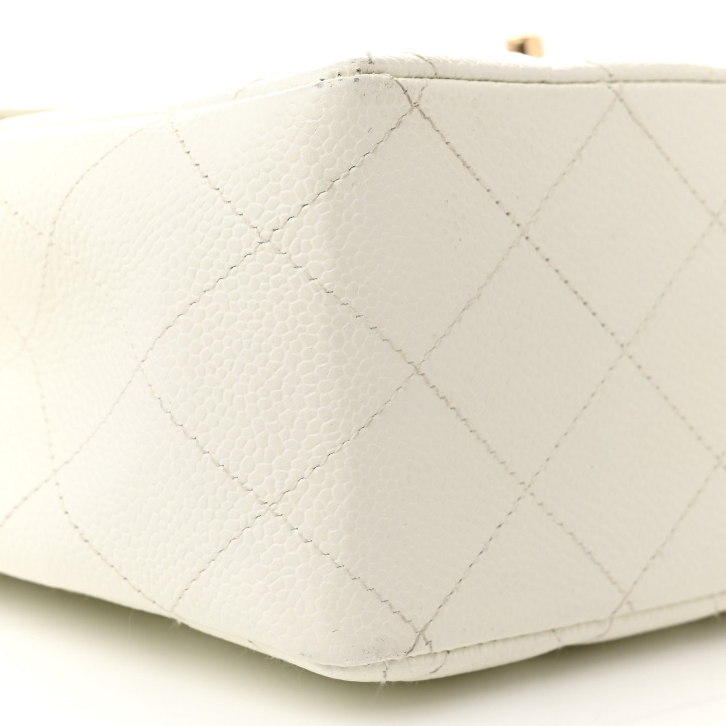 Caviar Quilted Jumbo Single Flap White