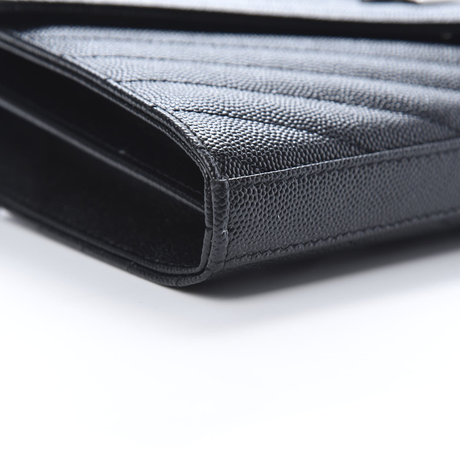 Saint Laurent Grain De Poudre Matelasse Chevron Monogram Chain Wallet Black 9 of 11