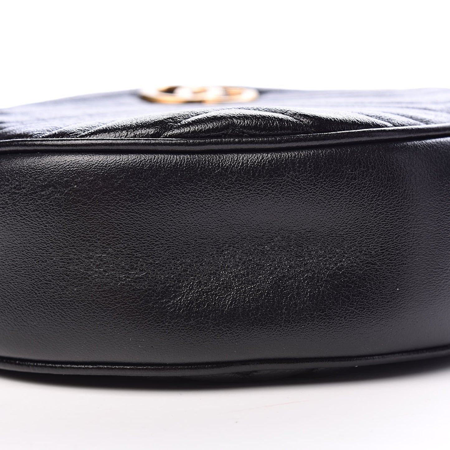 Azalea Calfskin Matelasse Heart Mini GG Marmont Round Shoulder Bag Black