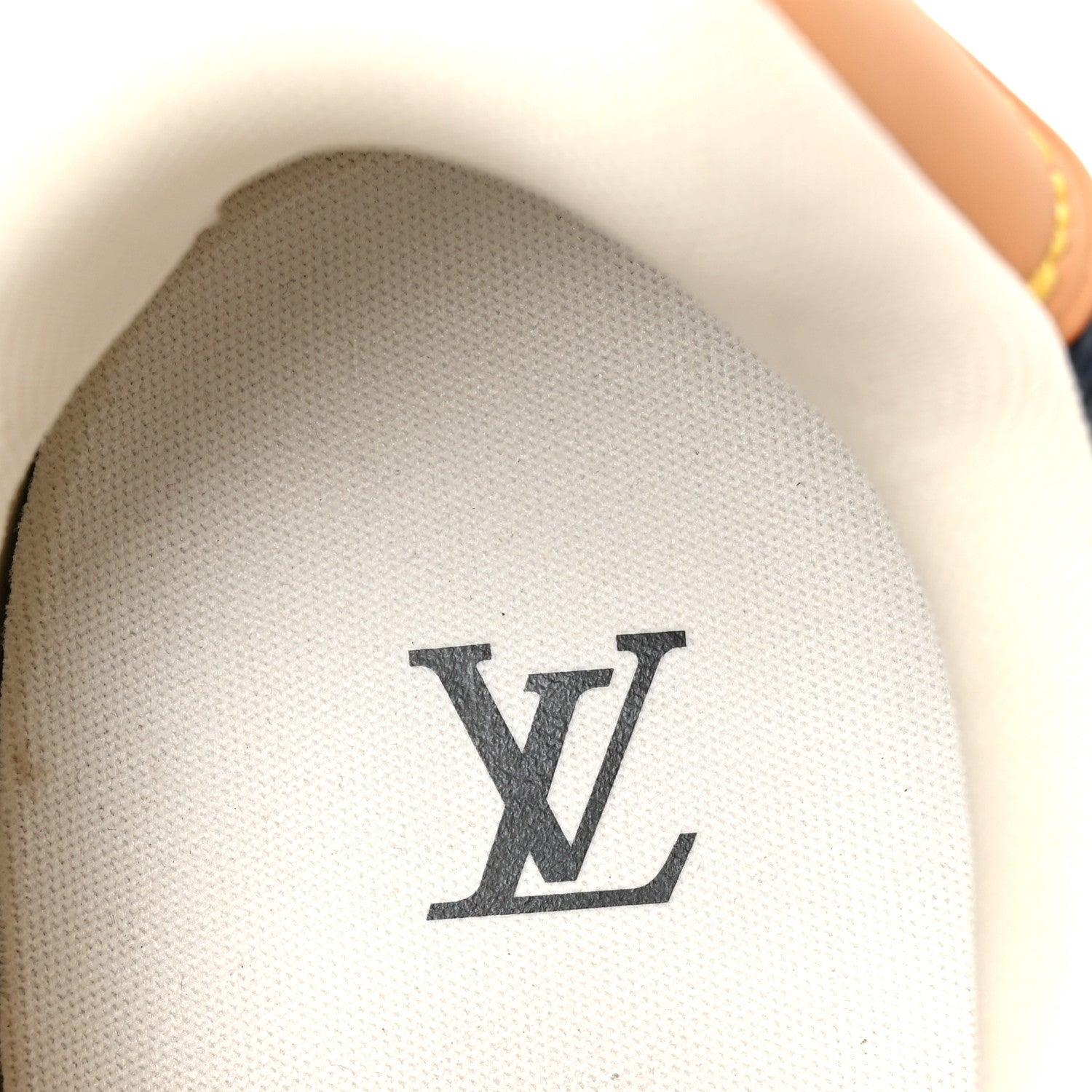 Louis Vuitton Denim Effect Lambskin Mens LV Buttersoft Sneakers 9.5 Navy Blue 9 of 10