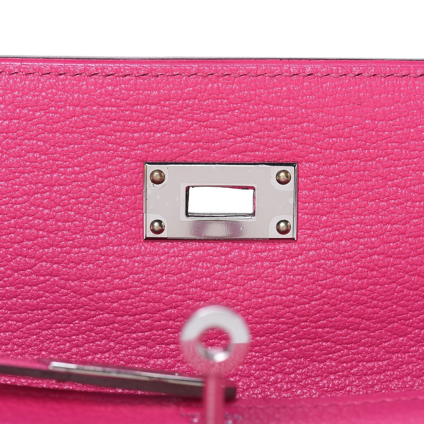 Chevre Mysore Kelly Longue Wallet Rose Tyrien