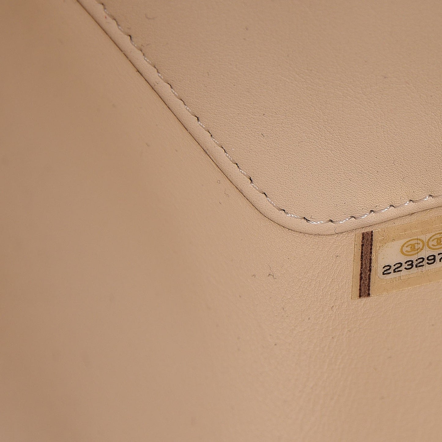 Patent Calfskin Minaudiere Vanity Case Light Beige Black