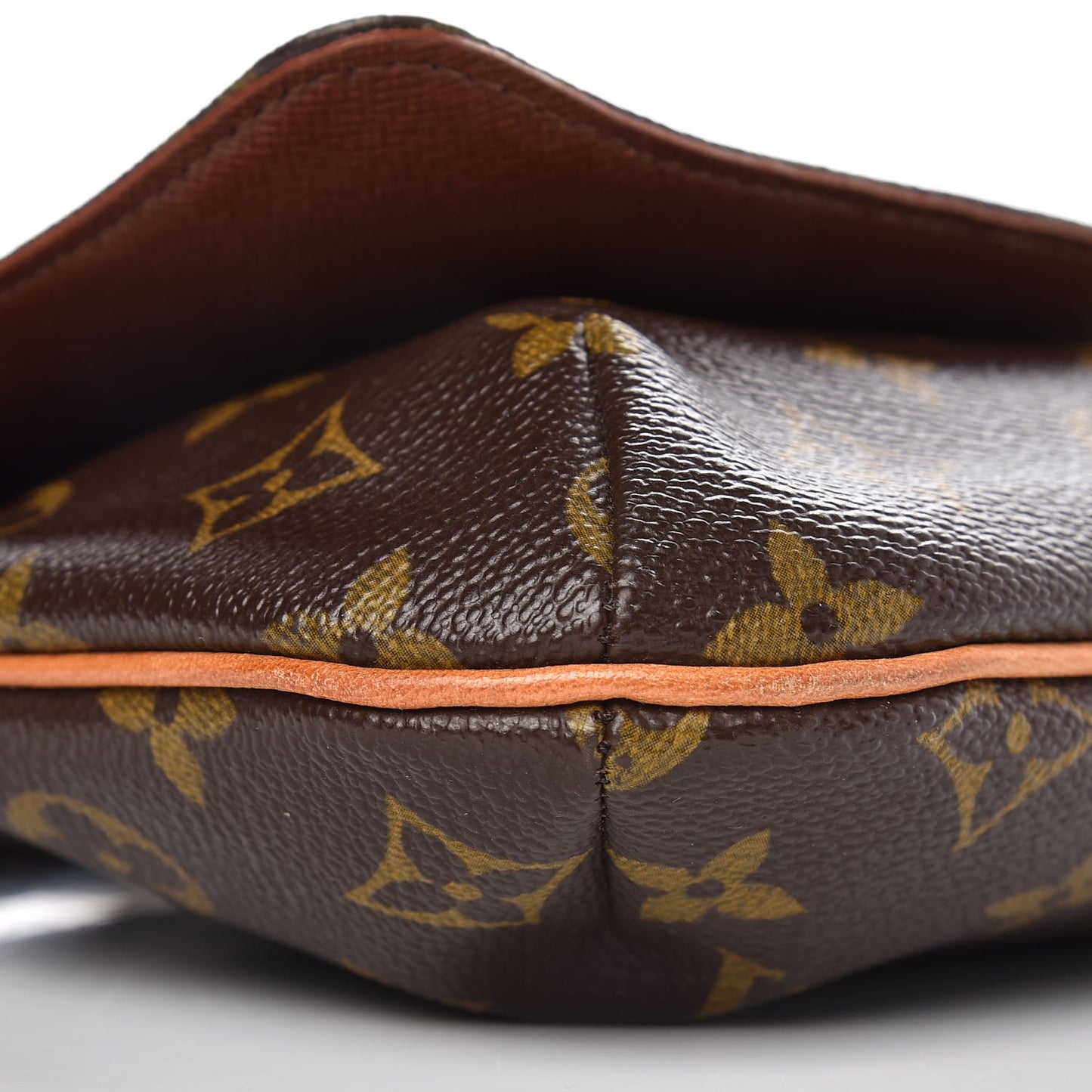 Monogram Musette Tango