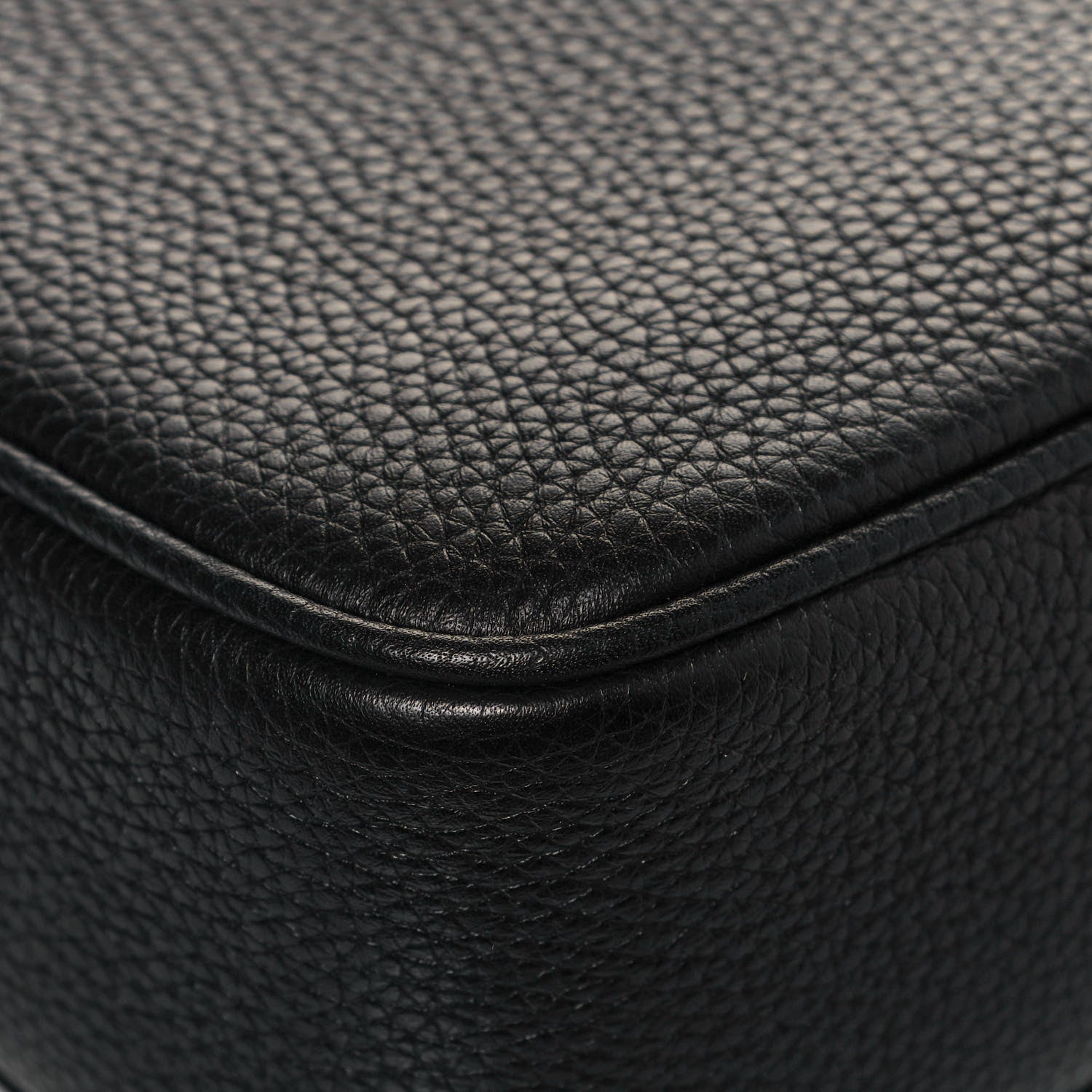Gucci Pebbled Calfskin Small Soho Disco Bag Black 11 of 13