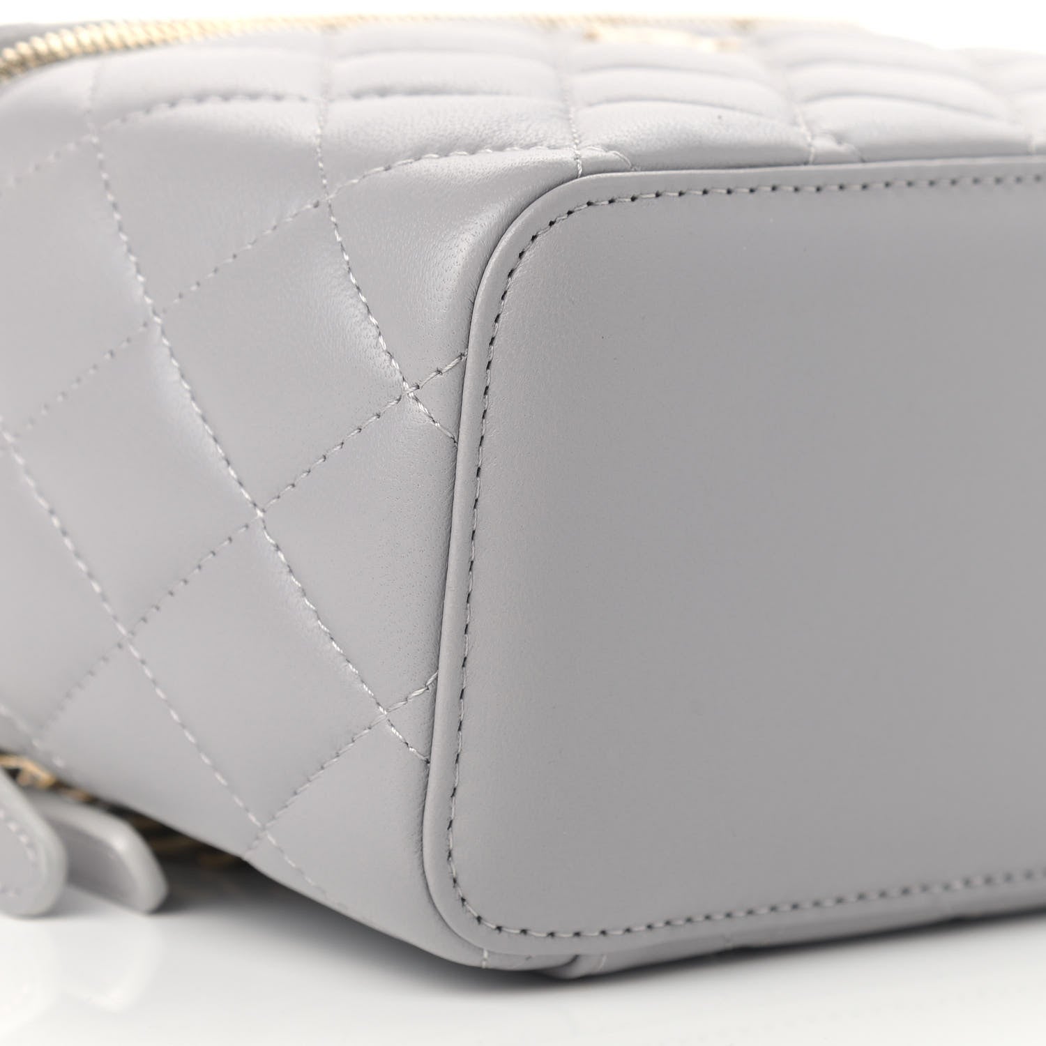 Chanel Lambskin Quilted Small Pearl Crush Vanity Case With Chain Grey 8 of 9