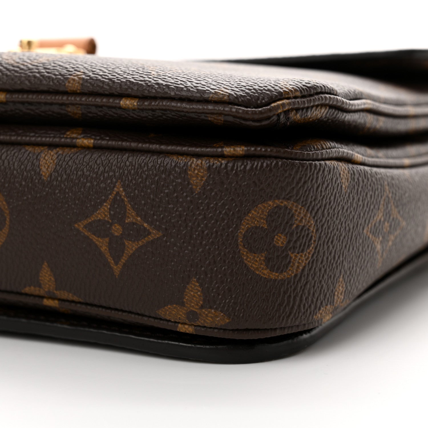 Louis Vuitton Monogram Pochette Metis 9 of 12