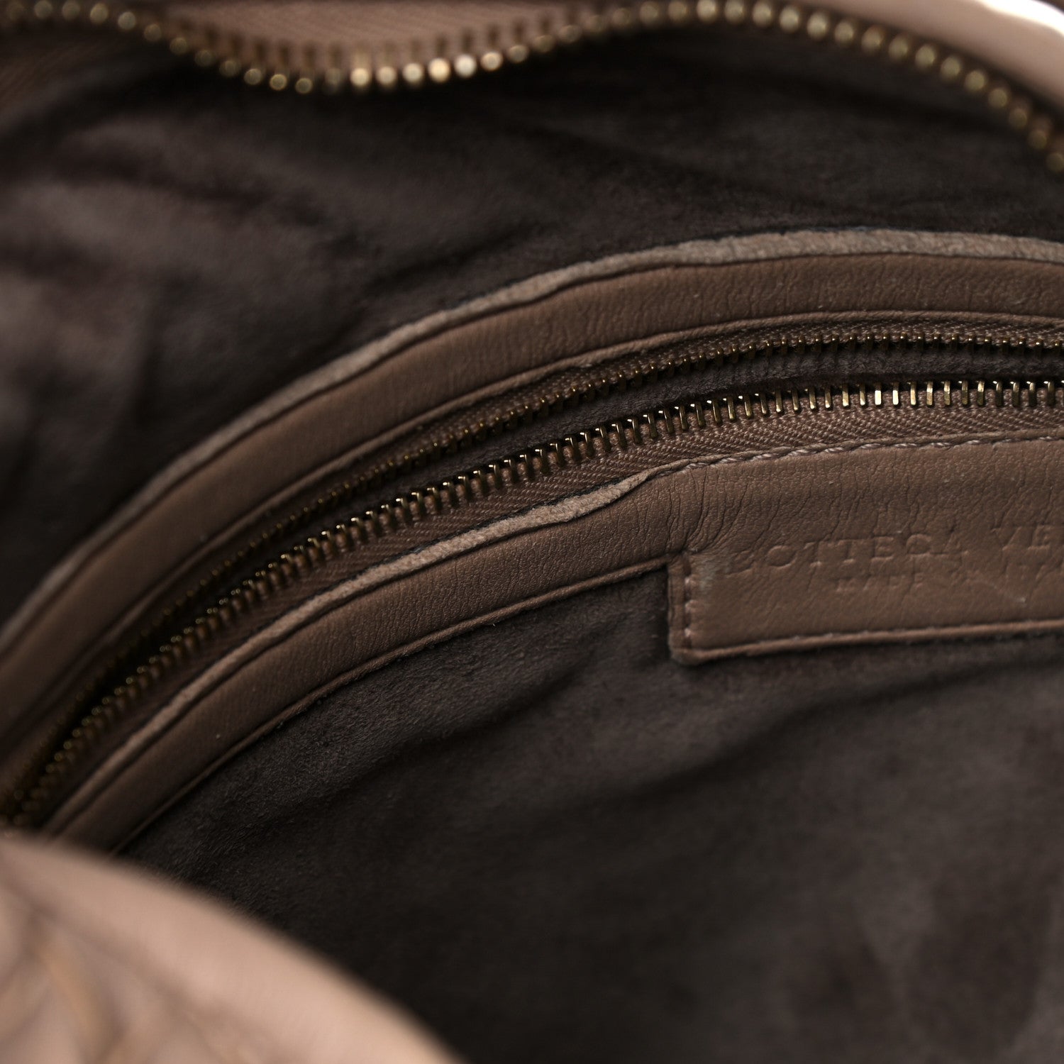 Bottega Veneta Nappa Intrecciato Large Veneta Hobo Camel 10 of 11