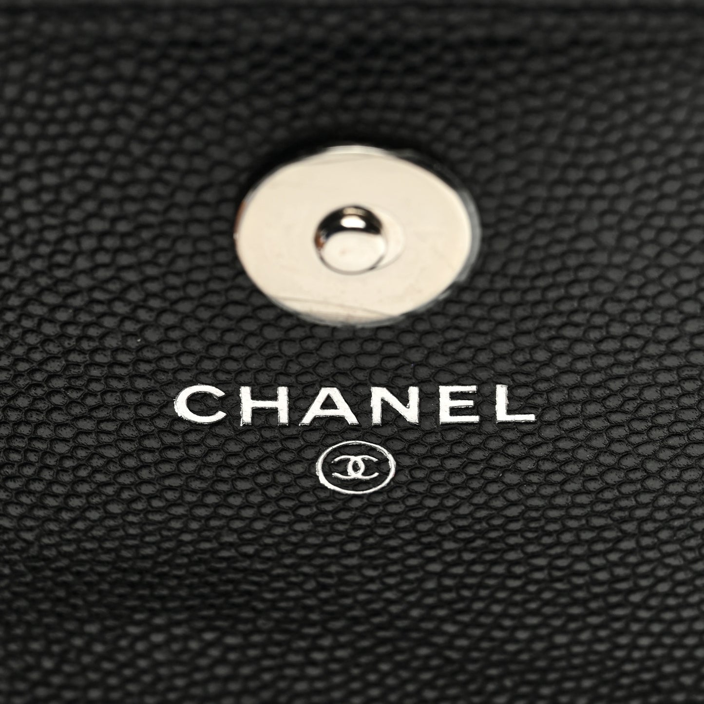 Caviar Quilted My Everything Belt Flap Card Holder Black