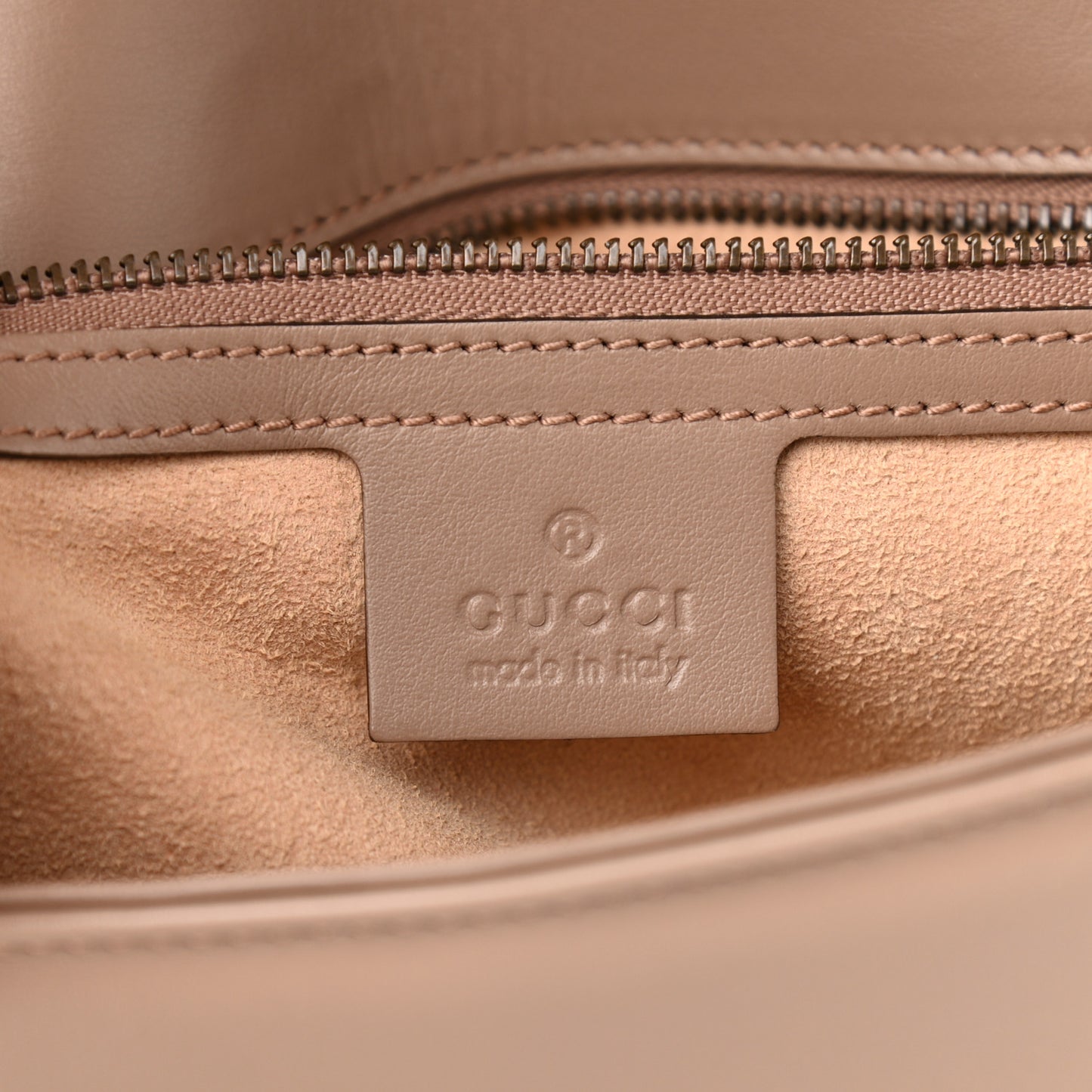 Calfskin Matelasse Small GG Marmont Shoulder Bag Porcelain Rose