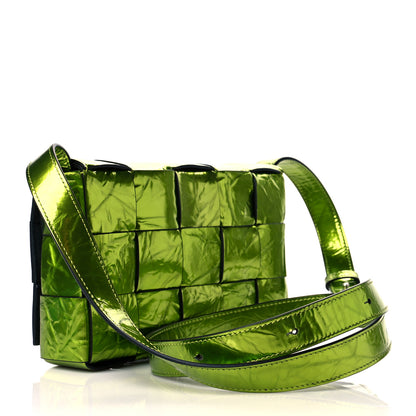 Bottega Veneta Metallic Crushed Calfskin Maxi Intrecciato Cassette Crossbody Bag Chlorophyll 3 of 10