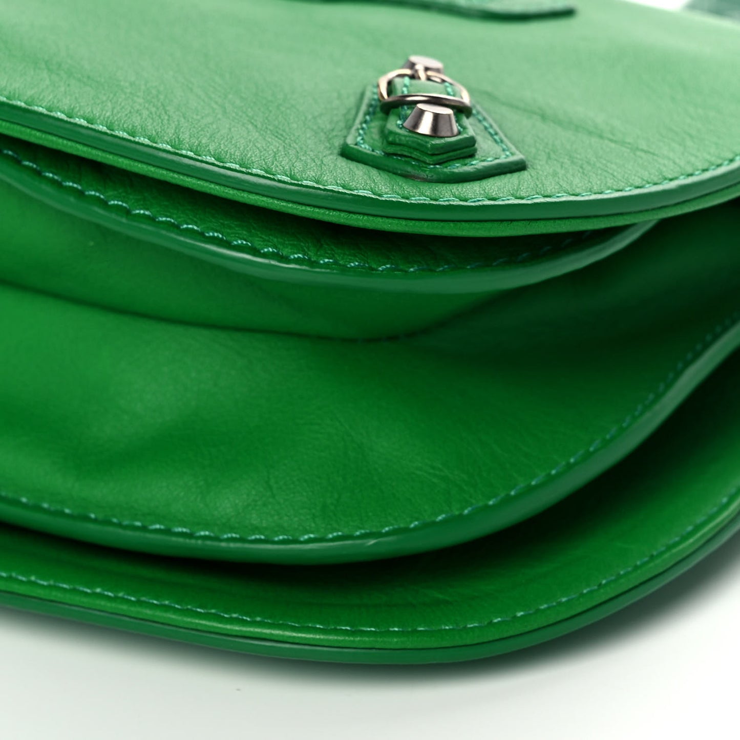 Veau Papier Classic Hardware Folk Messenger Pommier