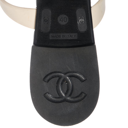 Chanel Jelly Quilted Camellia Thong Sandals 40 Black White 6 of 6