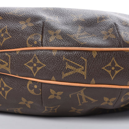 Louis Vuitton Monogram Croissant GM 10 of 10