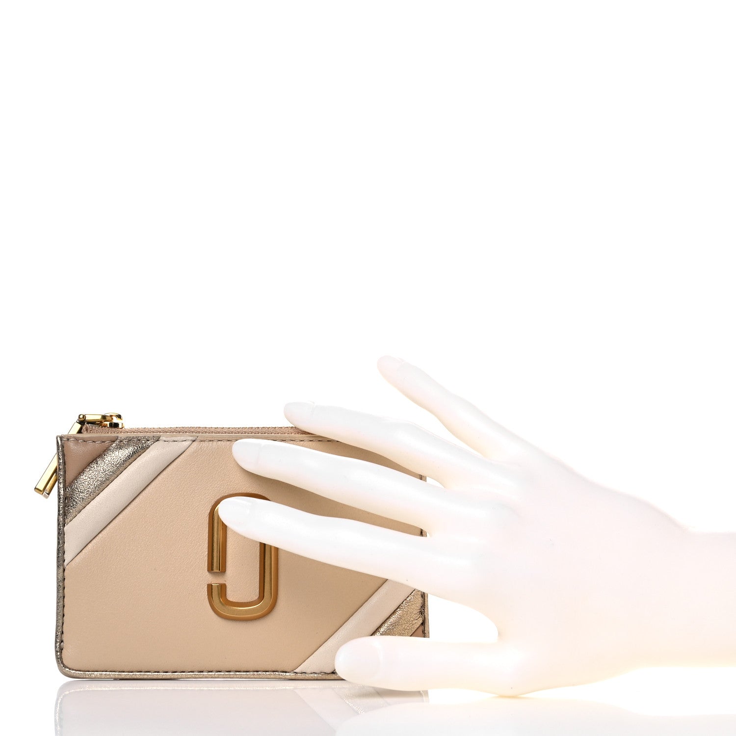 Marc Jacobs Calfskin Glam Shot Top Zip Multi Wallet Curds Whey 2 of 8