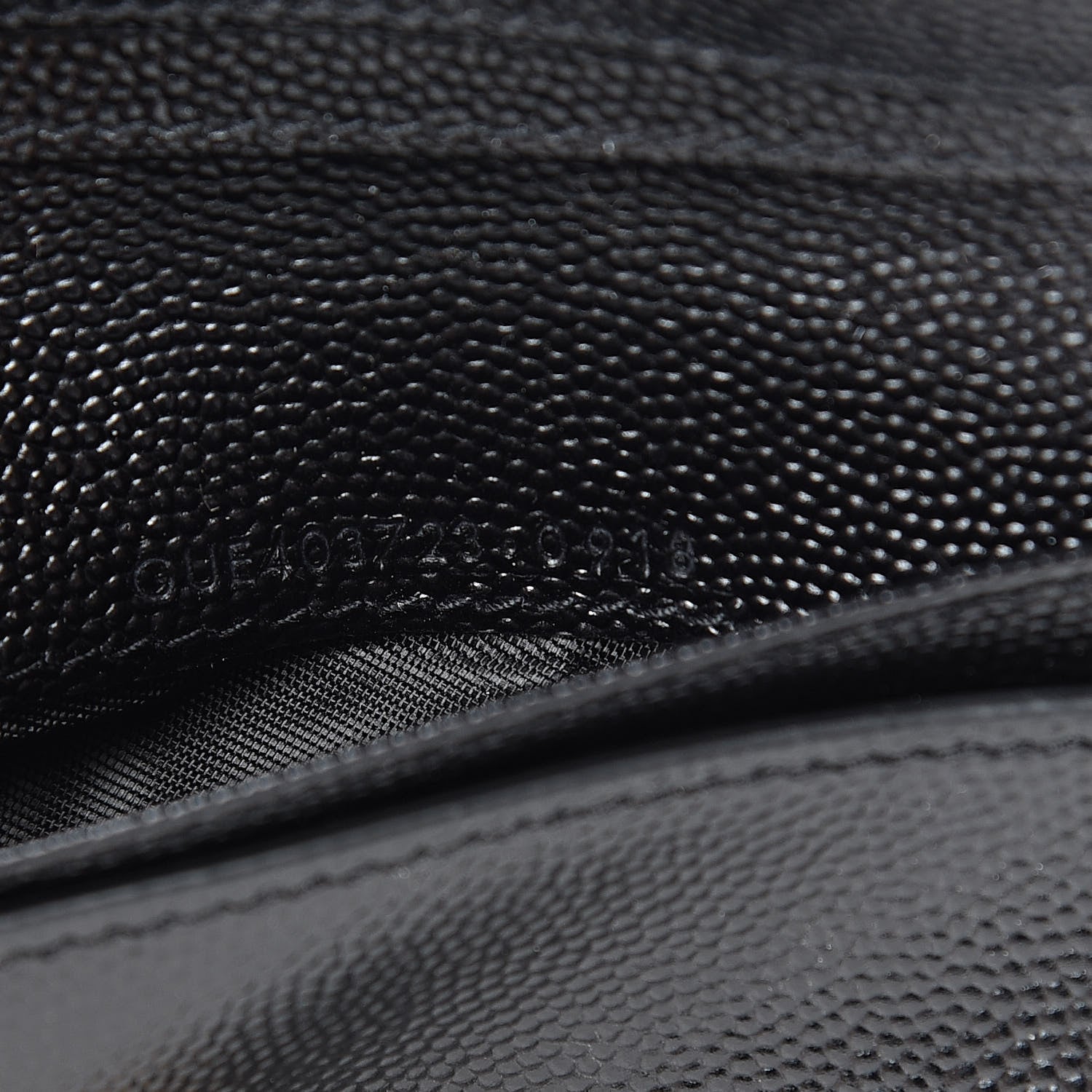 Saint Laurent Grain De Poudre Matelasse Chevron Monogram Compact Zip Around Wallet Black 8 of 9