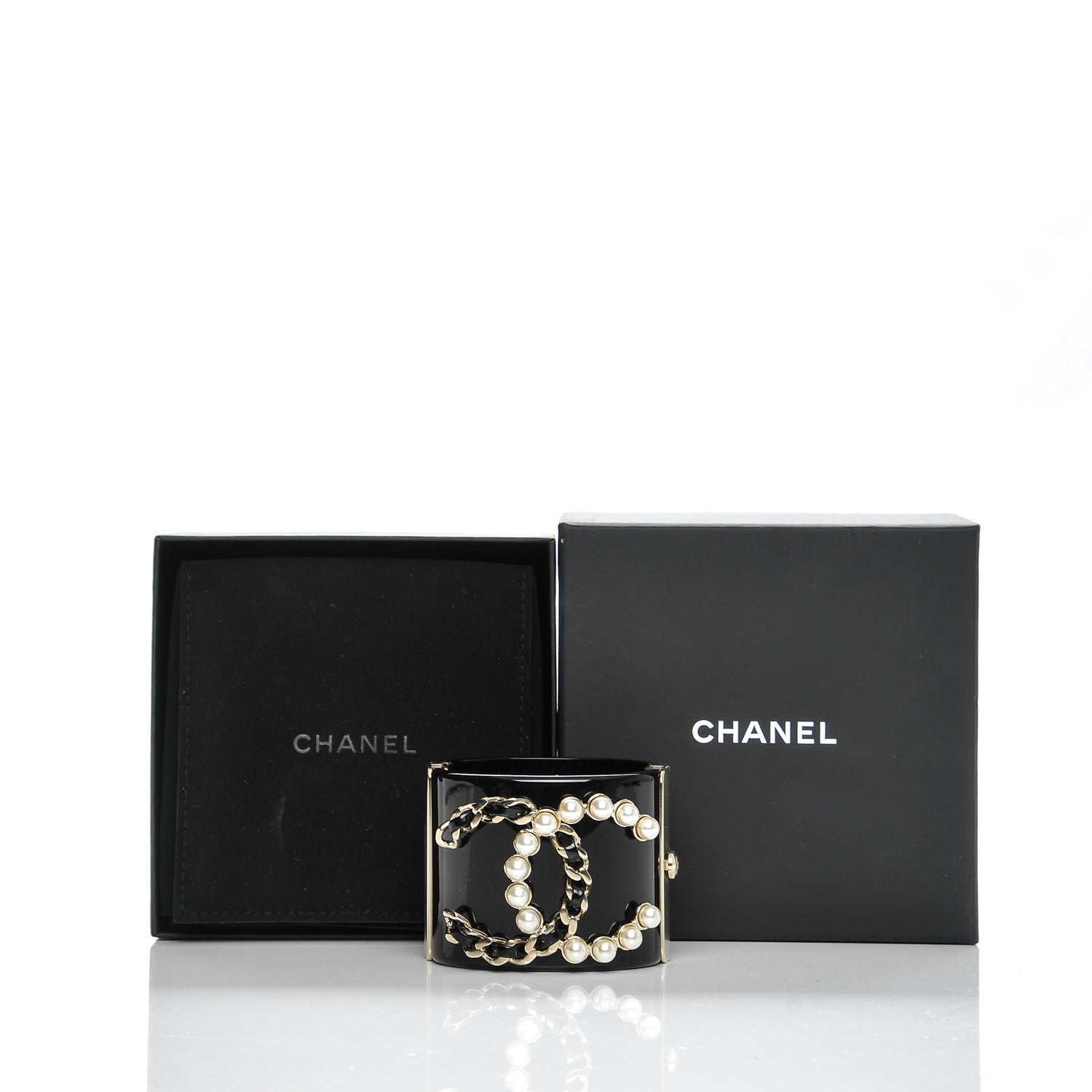 Chanel Pearl Calfskin Chain CC Cuff Black Gold 6 of 6