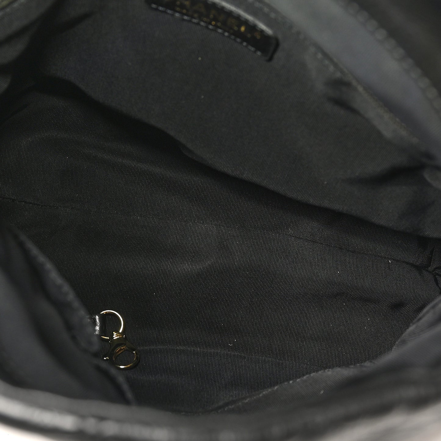 Calfskin Quilted Medium Chain Me Hobo Black