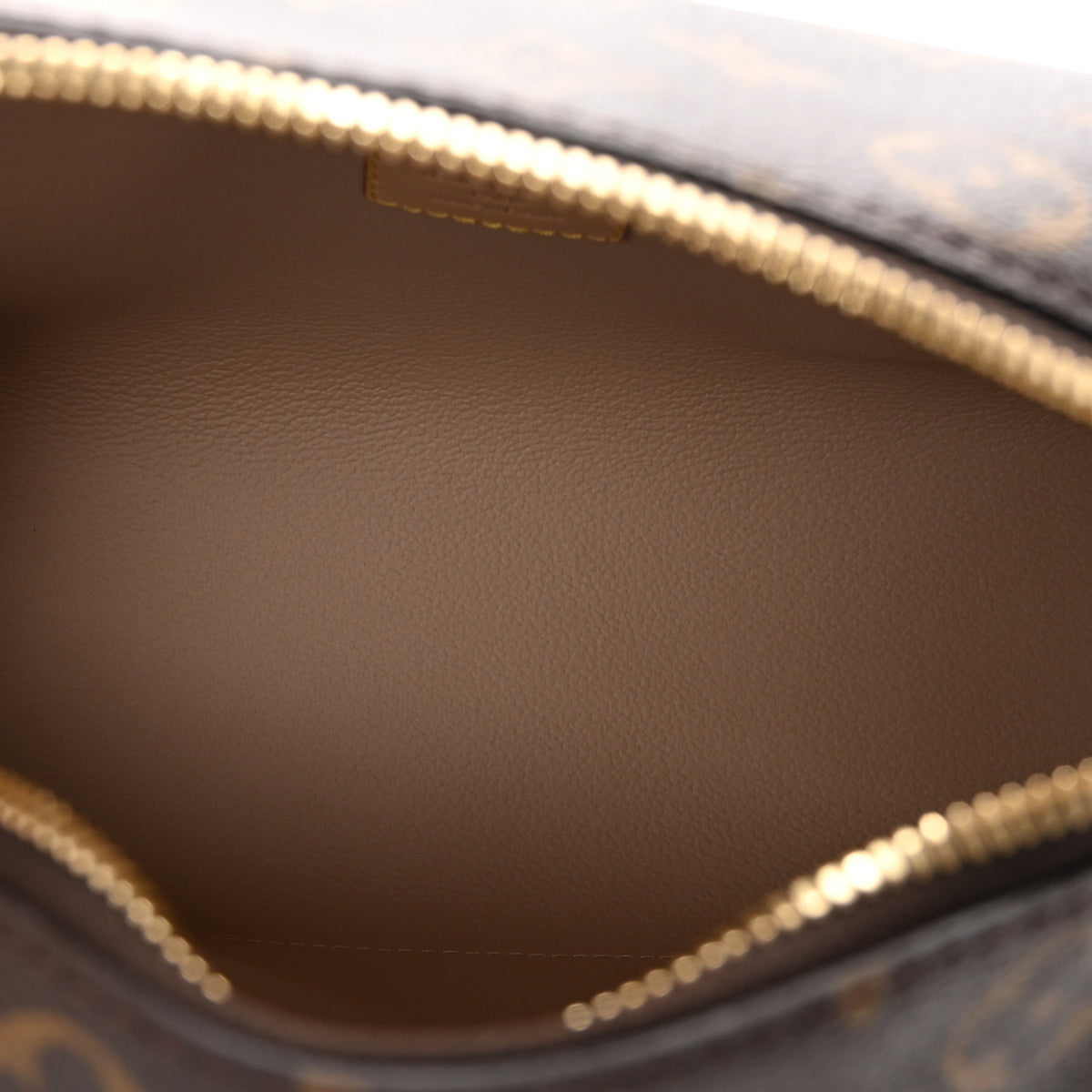 Louis Vuitton Monogram Cosmetic Pouch GM NM 5 of 6