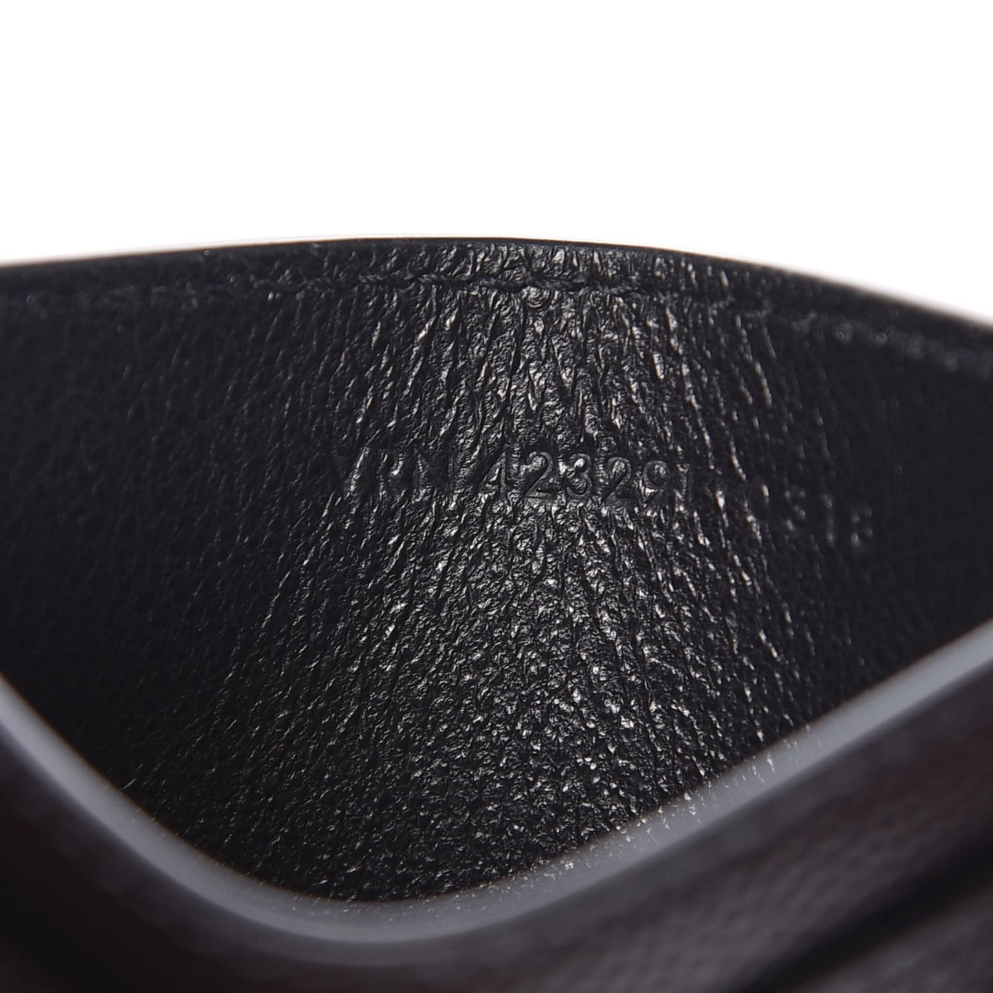 Grain De Poudre Matelasse Chevron Monogram Credit Card Case Black