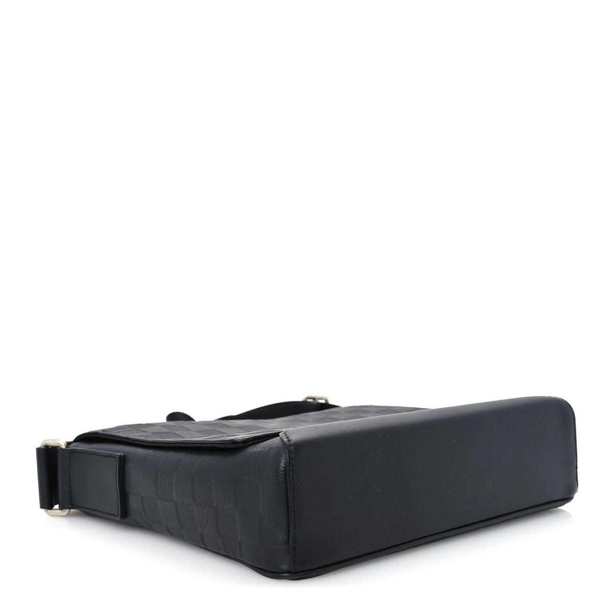 Damier Infini District PM Onyx