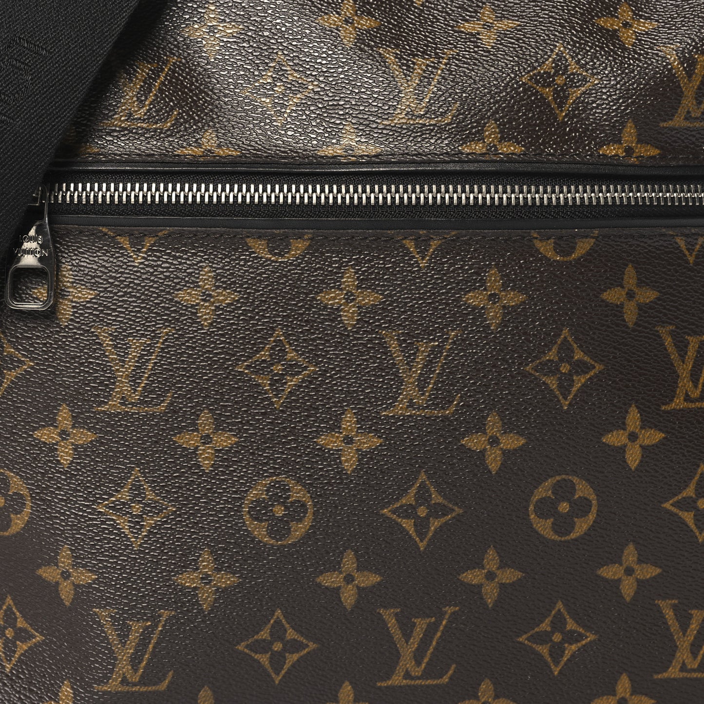 Monogram Macassar Torres Messenger