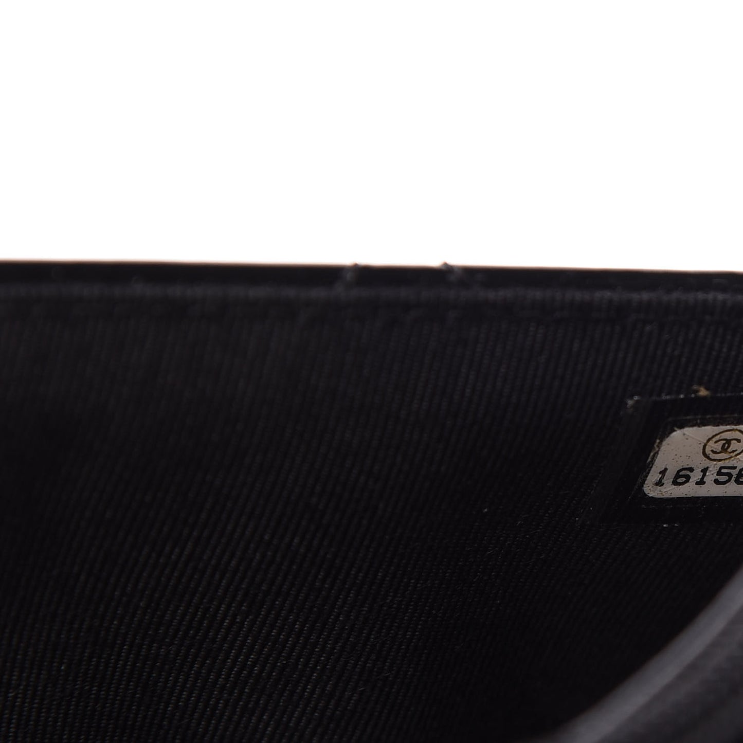Patent Quilted Wallet On Chain WOC Black