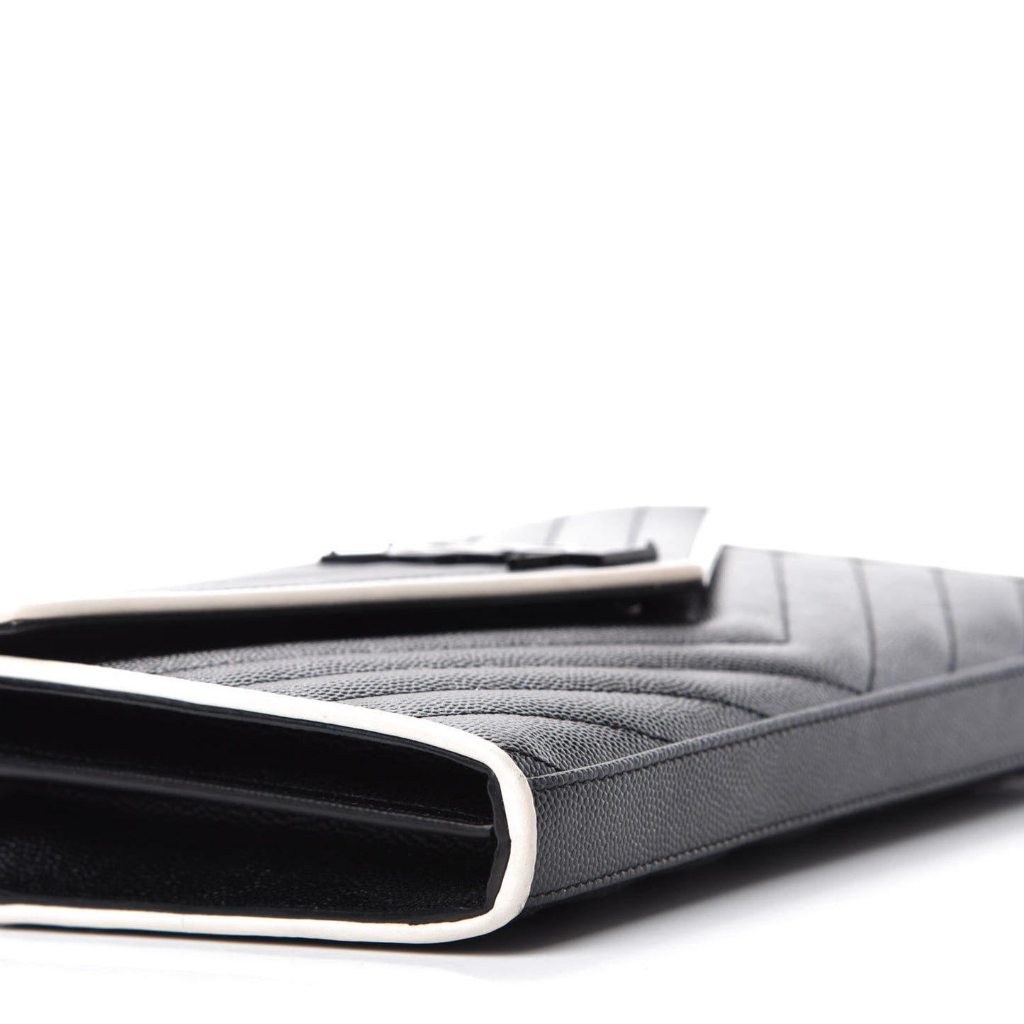 Grain De Poudre Matelasse Chevron Monogram Chain Wallet Black White