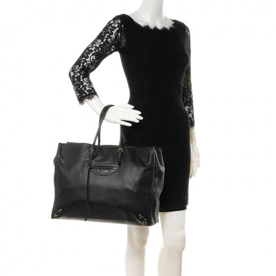 Supple Calfskin Papier A4 Tote Black