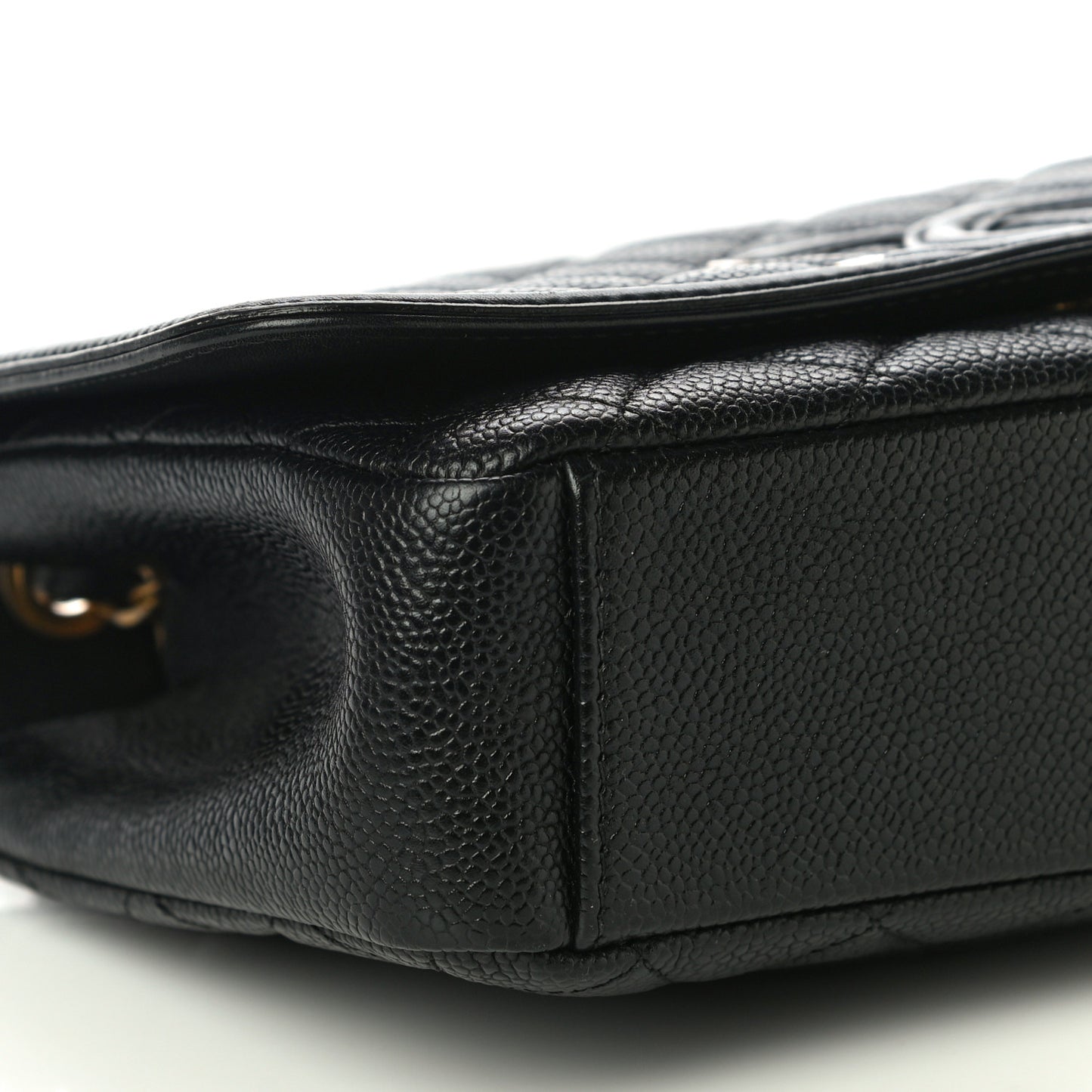 Caviar Quilted Medium CC Filigree Flap Black