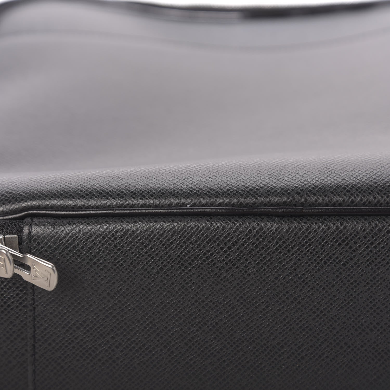 Louis Vuitton Taiga Tura Laptop Briefcase Ardoise 10 of 13