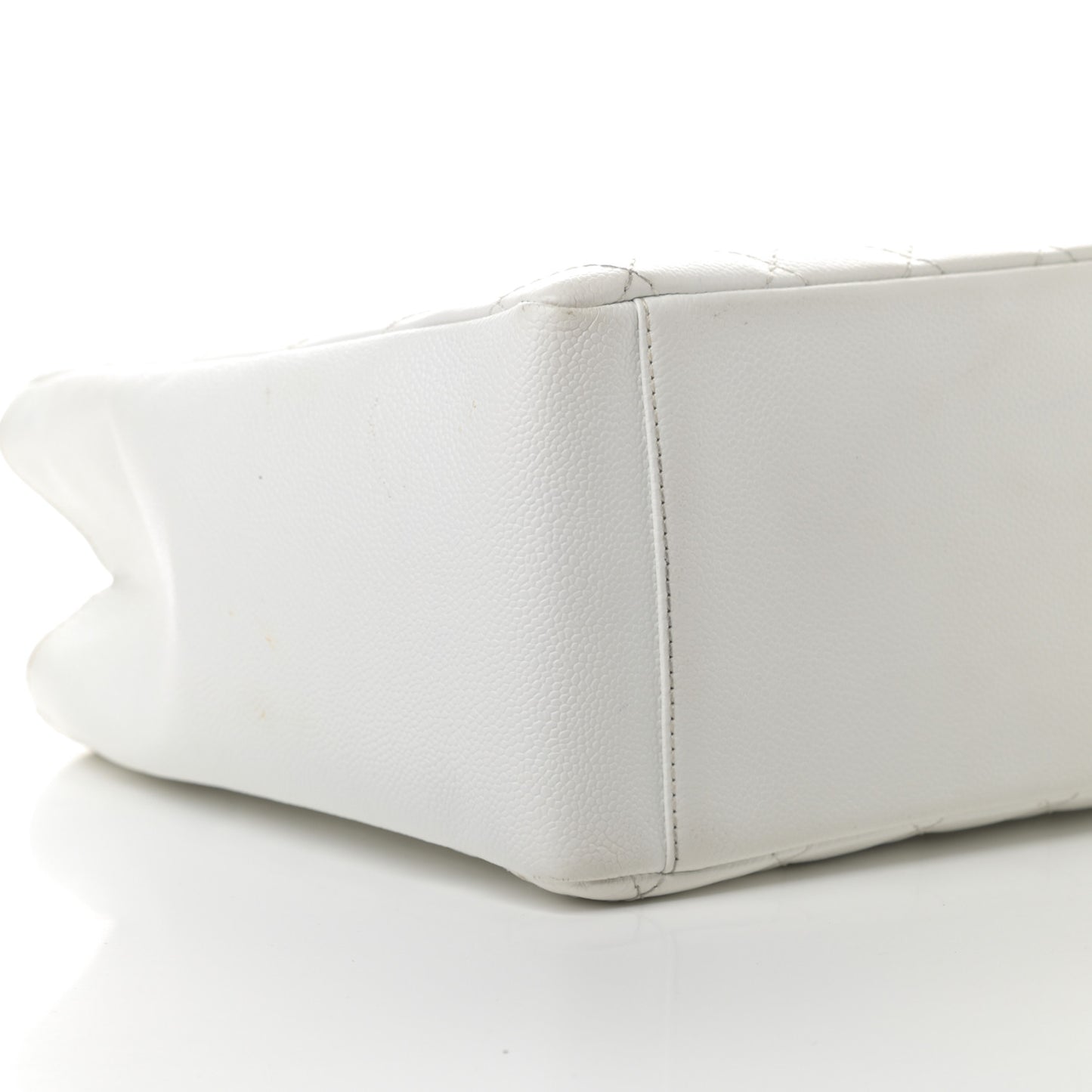 Caviar Quilted Grand Shopping Tote GST White