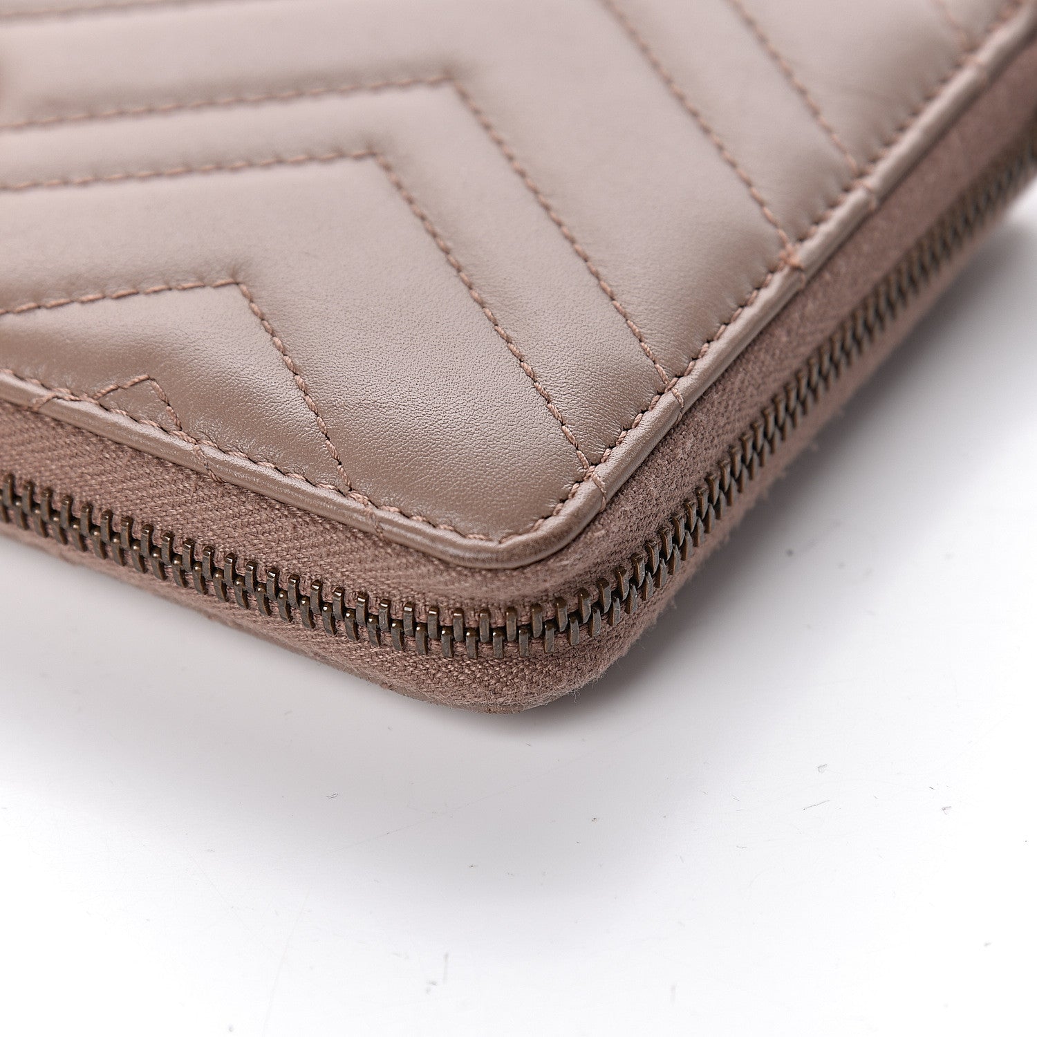 Gucci Calfskin Matelasse GG Marmont Zip Around Organizer Wallet Porcelain Rose 15 of 17