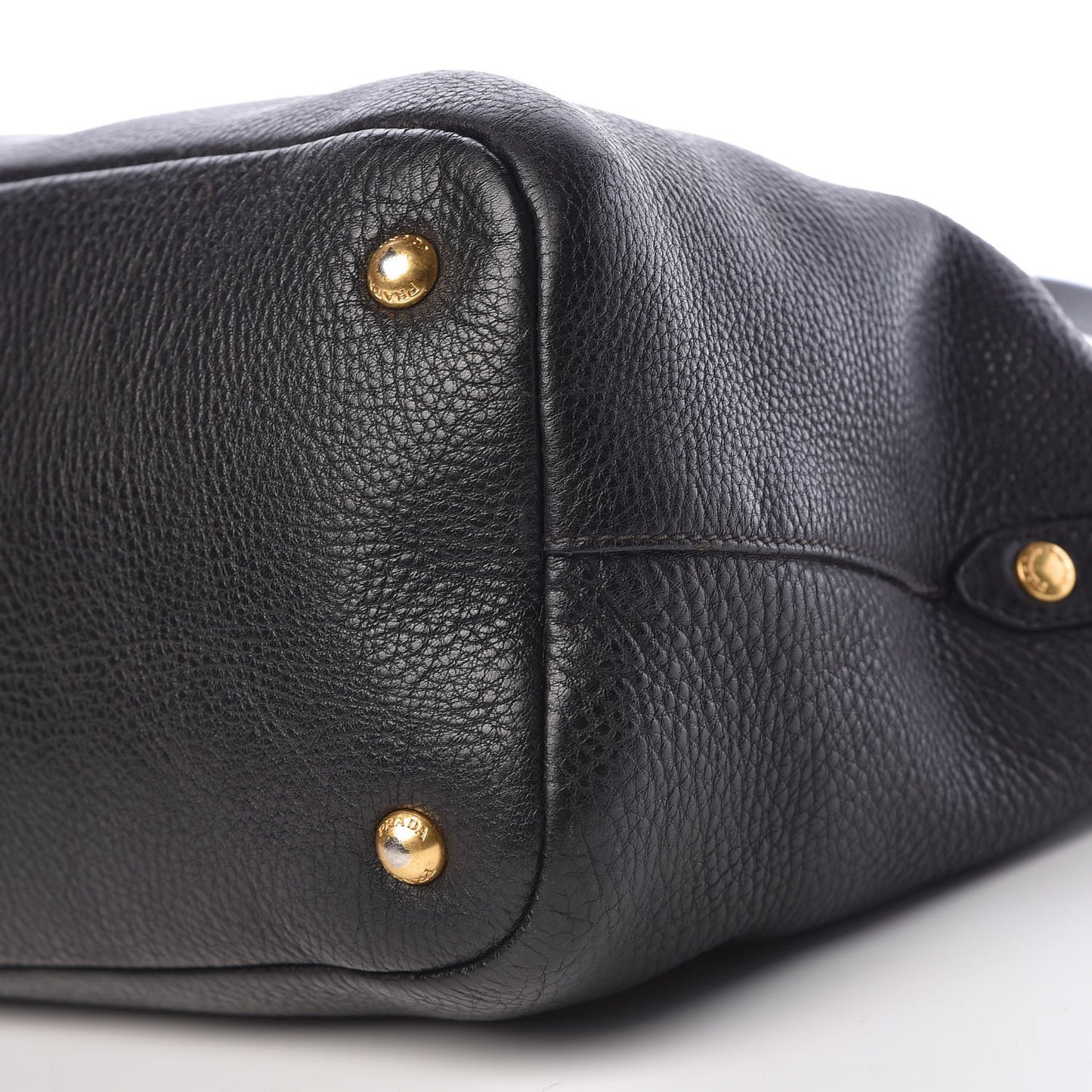 Vitello Daino Tote Black