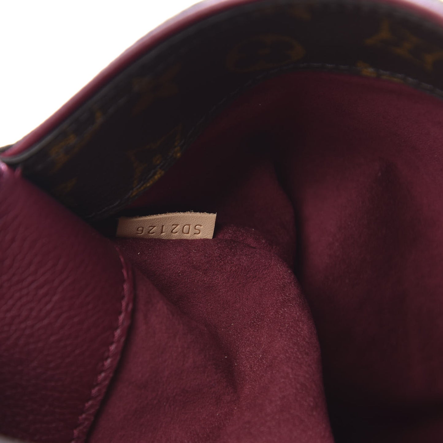 Monogram Pallas Raisin