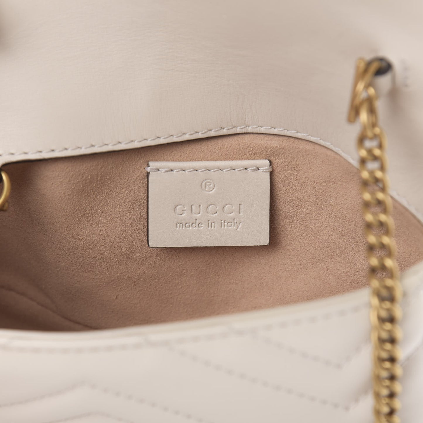 Calfskin Matelasse Super Mini GG Marmont Shoulder Bag White