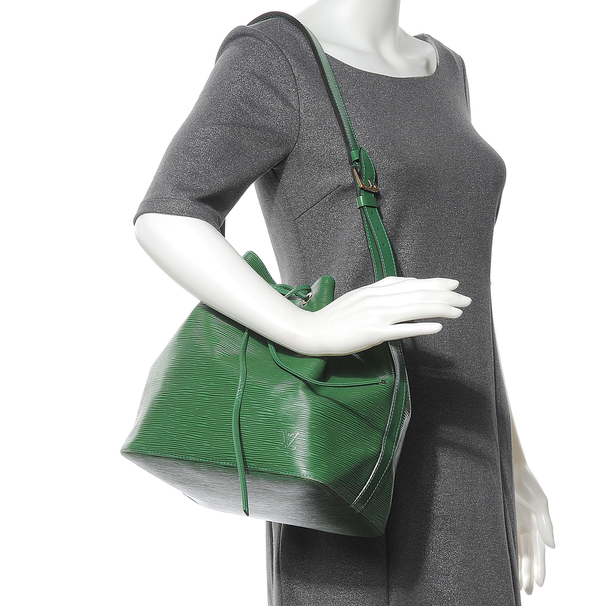 Louis Vuitton Epi Petit Noe Borneo 2 of 8