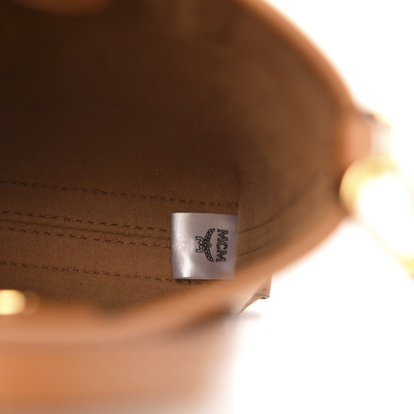 Visetos Essential Crossbody Bag Cognac